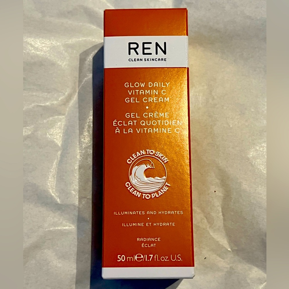 REN Glow Daily Vitamin C